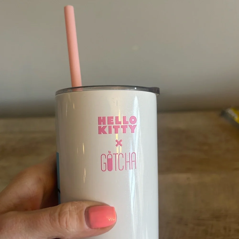 Hello Kitty X Gotcha Large capacity‎ 16oz Cup-tumbler 2023 Sanrio
